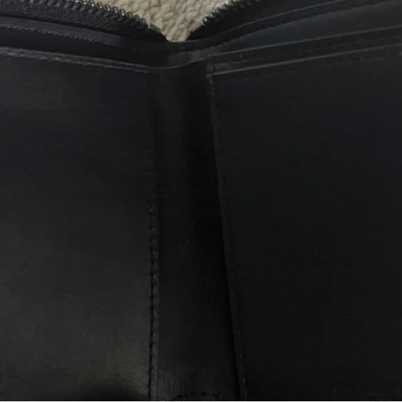 NWT! Coach 2 set Dalmatian Zip wallet and pouch set - Picture 8 of 9